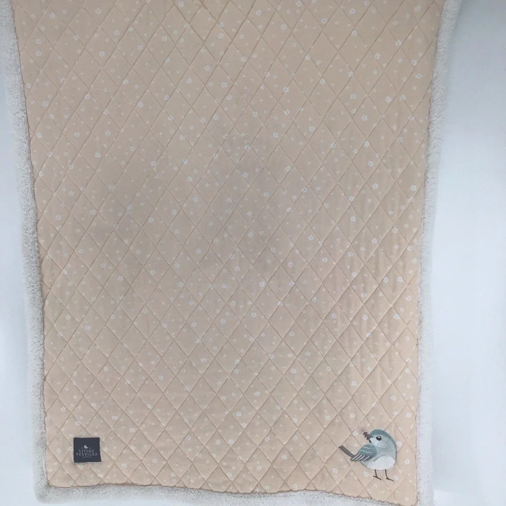 LIVING TEXTILES AUSTRALIA Baby Blanket Peach / White Flowers & Sweet Blue Bird